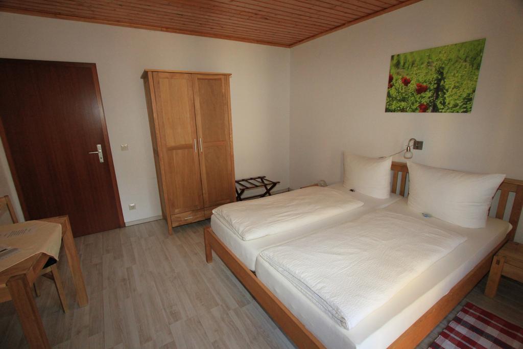 Ferienweingut Serwaziwein Mesenich Habitación foto